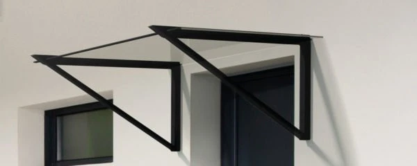 musca-600x240